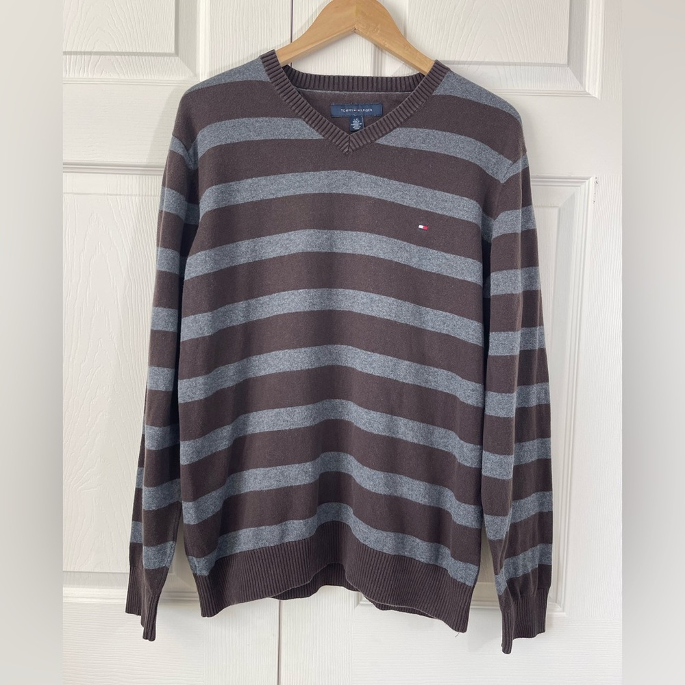 Tommy Hilfiger Striped V-neck knit sweater